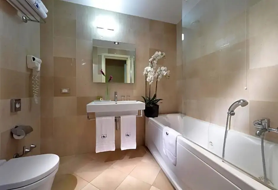 Mercure Roma Centro St. John - Chambres