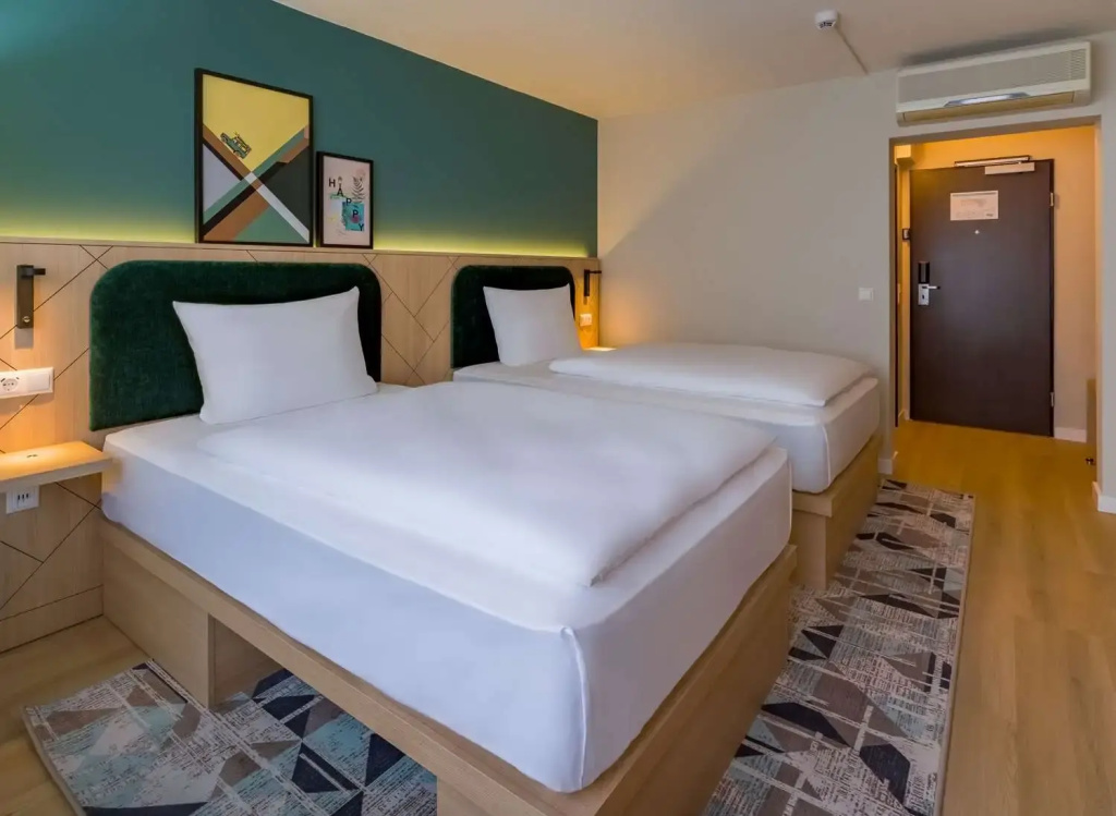 Standard Double room (twin beds)