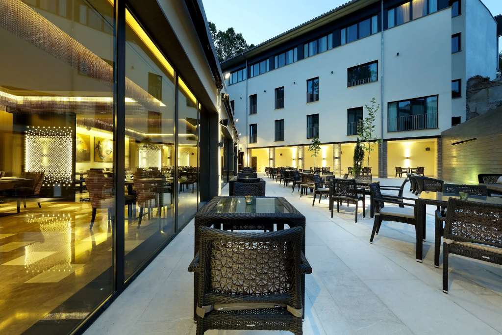 Hotel photo 28