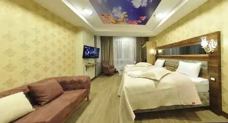 Macit Gold Suit — фото 5