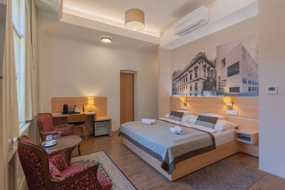 Standard Double Family room (full double bed)