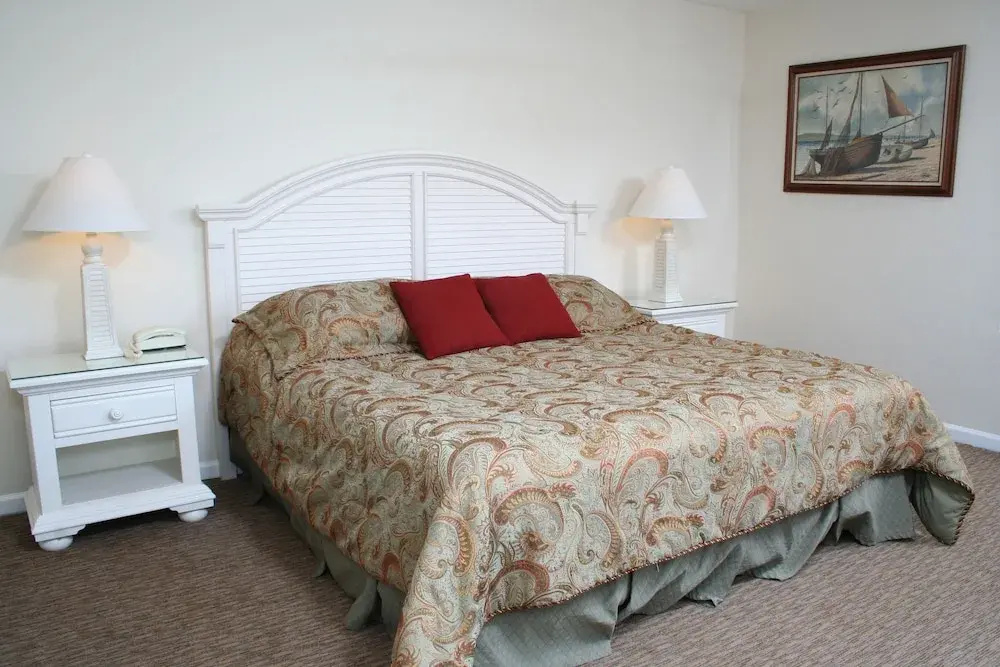 2 Bedrooms Standard room with balcony and with pool view