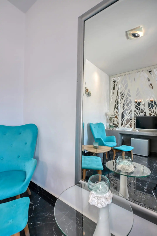 Premier Suite with mountain view