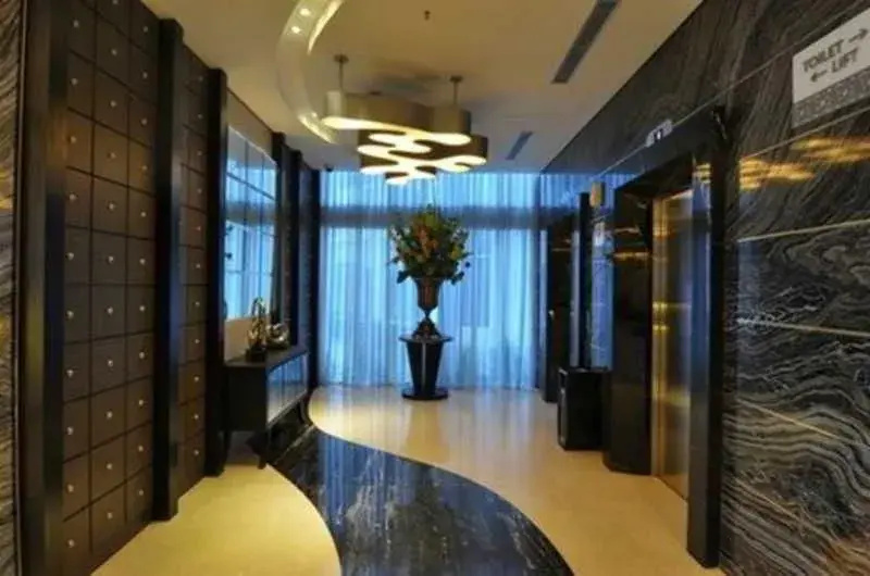 Hotel photo 12