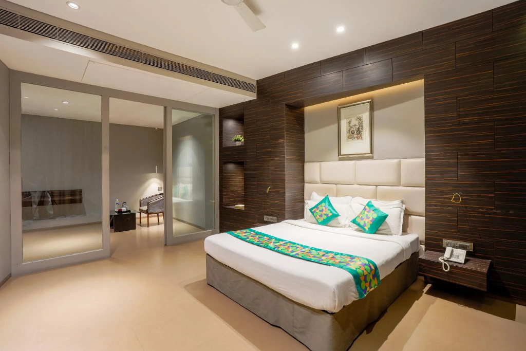 Treebo Niraali Executive, Hinjewadi - Général