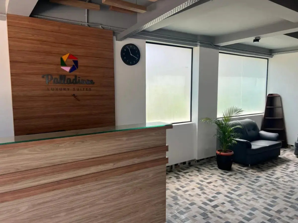 Palladium Luxury Suites Financial District Unit I - Ameenpur Lake