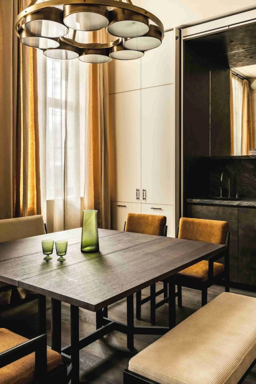 Mondovi Luxury Suites 66