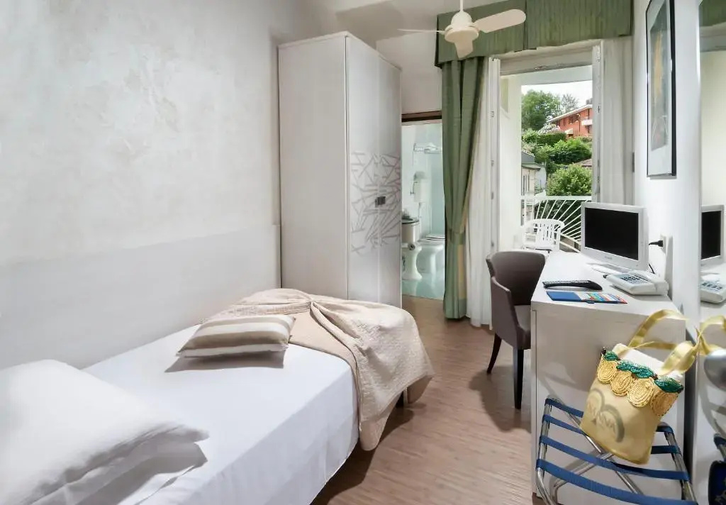 Hotel Losanna Gabicce Mare - Chambres