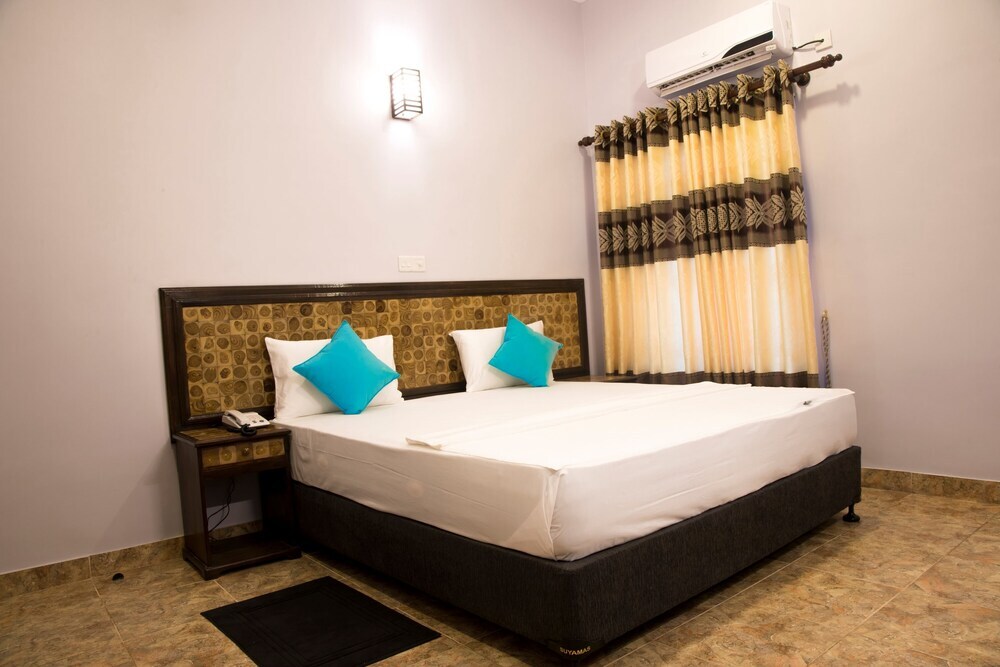 Pigeon Island Beach Resort