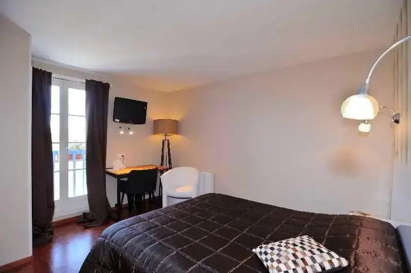 Standard Suite
