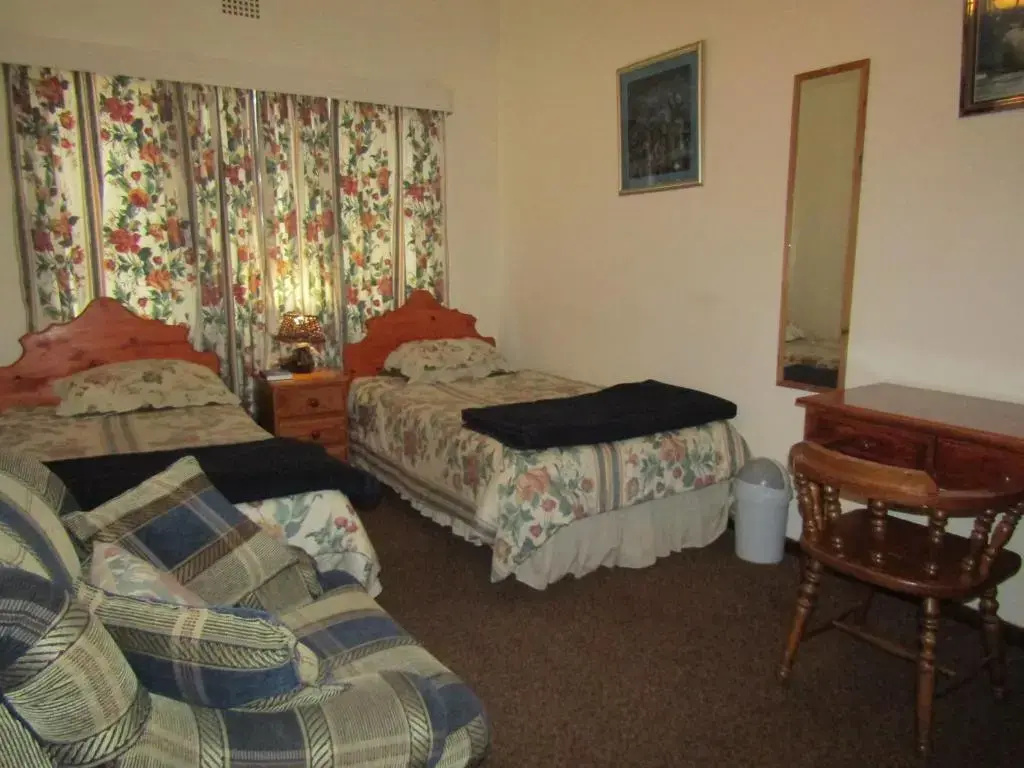 Standard Double room (twin beds)