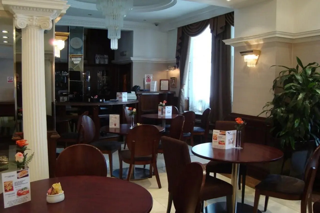 Hotel photo 14