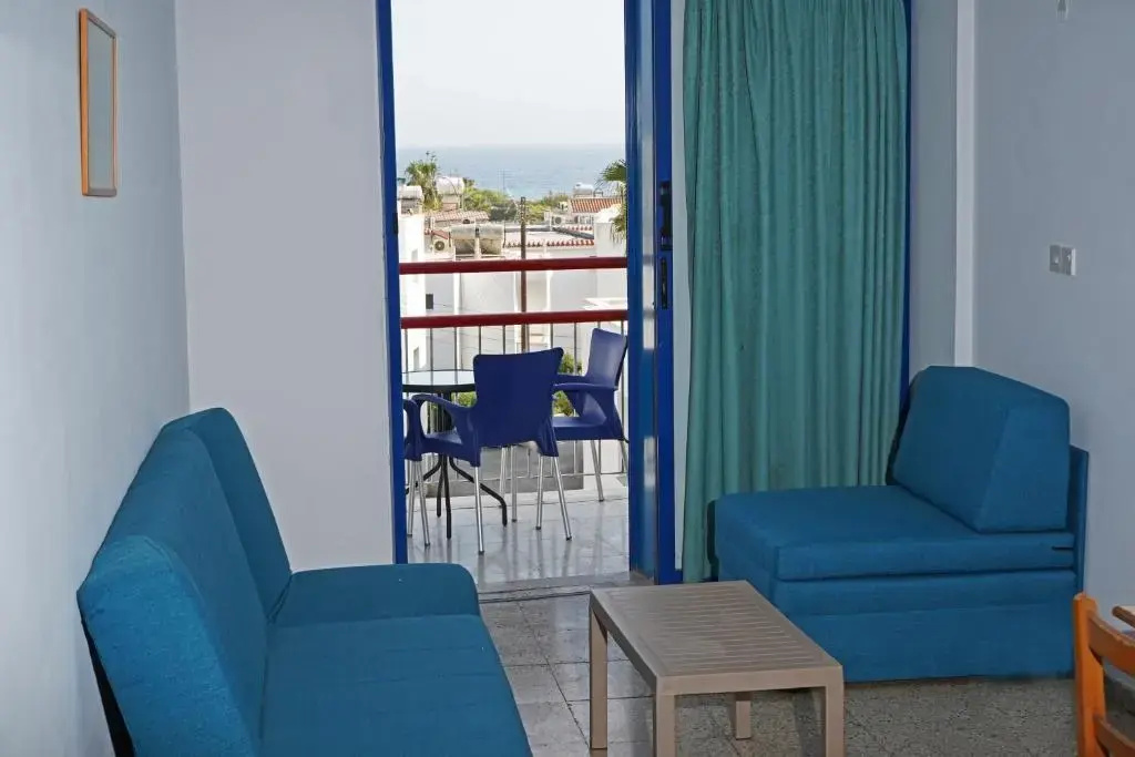 Balcony & Terrace