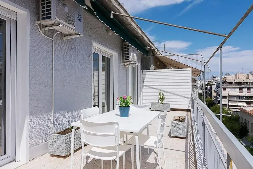 Brand new Stylish 2 bedroom apartment