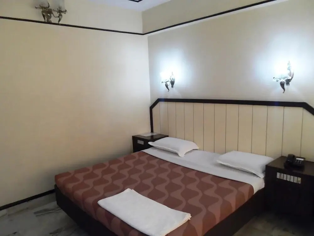 Hotel Sivapriya - Chambres