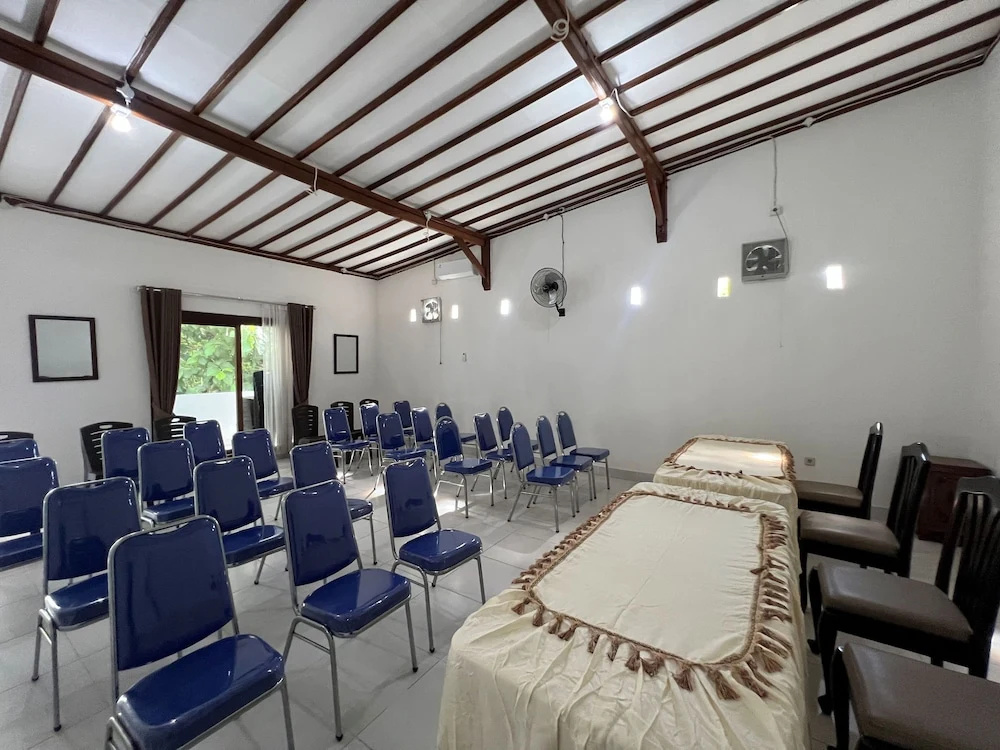 Kesari Glory Hotel, о. Нуса-Пеніда, Індонезія мініатюра 19