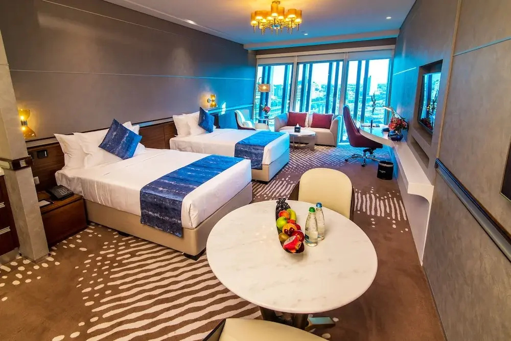 Deluxe Double room with city view (twin beds)