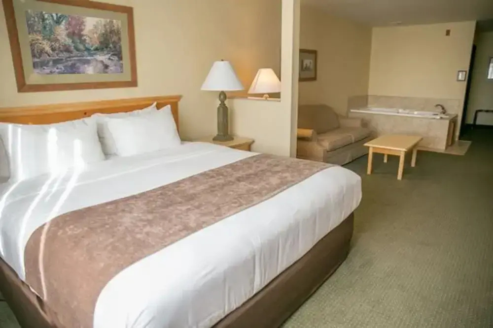 Quadruple Suite