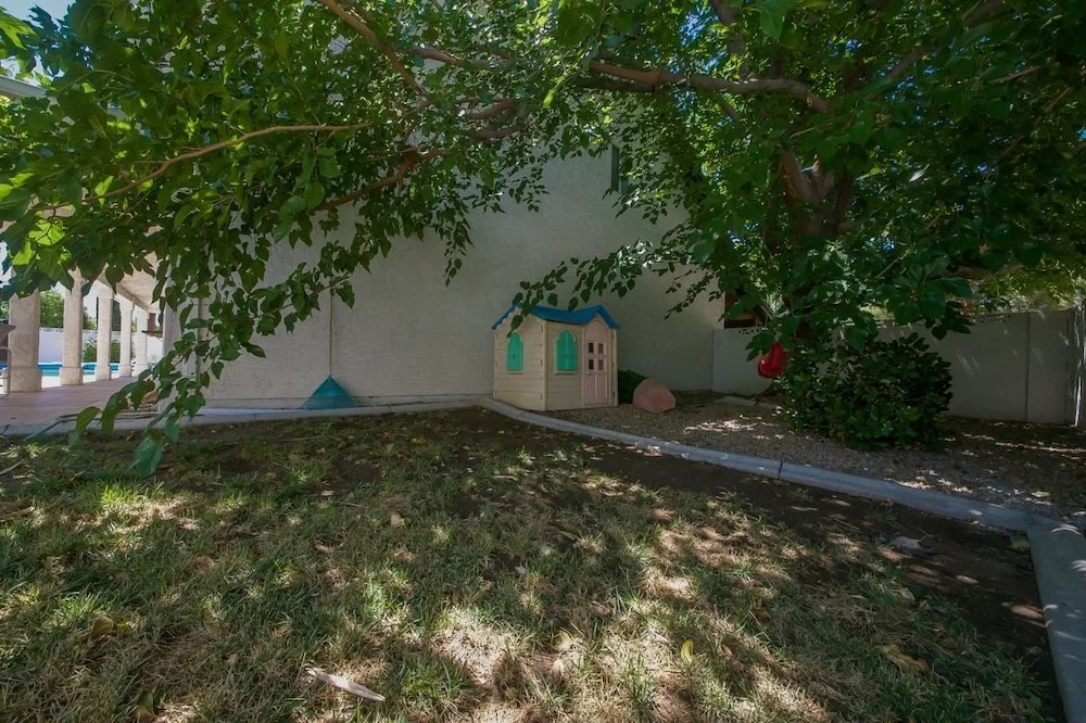 Luxurious 5BR near Las Vegas Strip