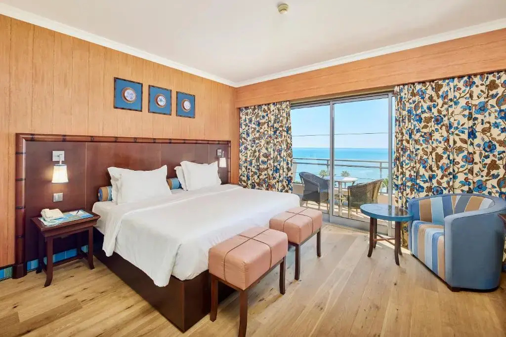 Grande Real Santa Eulalia Resort - Chambres