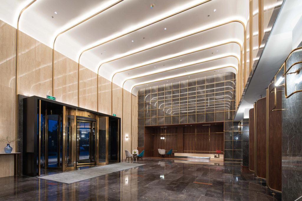 Lobby & Reception