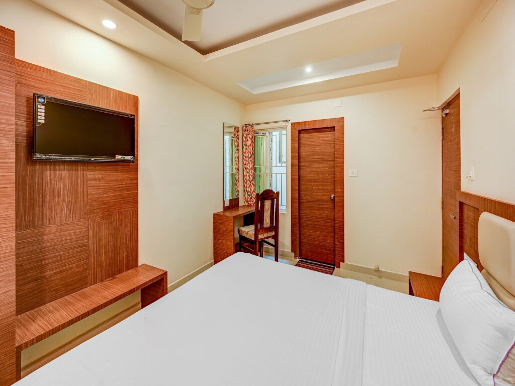 Номер Deluxe в Capital O 86823 Hotel Subhadarsan