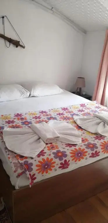 Economy Triple room