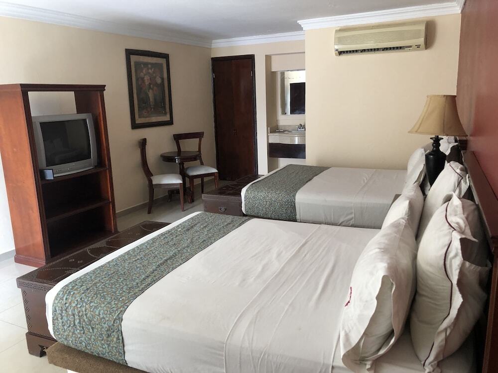 Hotel Confort Plaza & Suite — фото 4