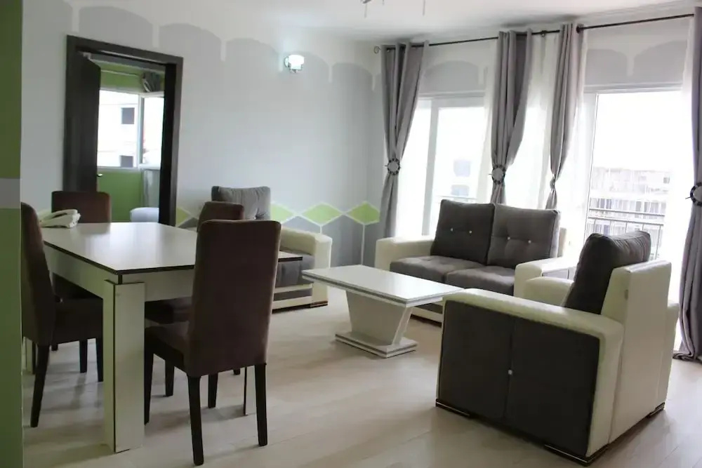 Deluxe Double room with balcony (full double bed)