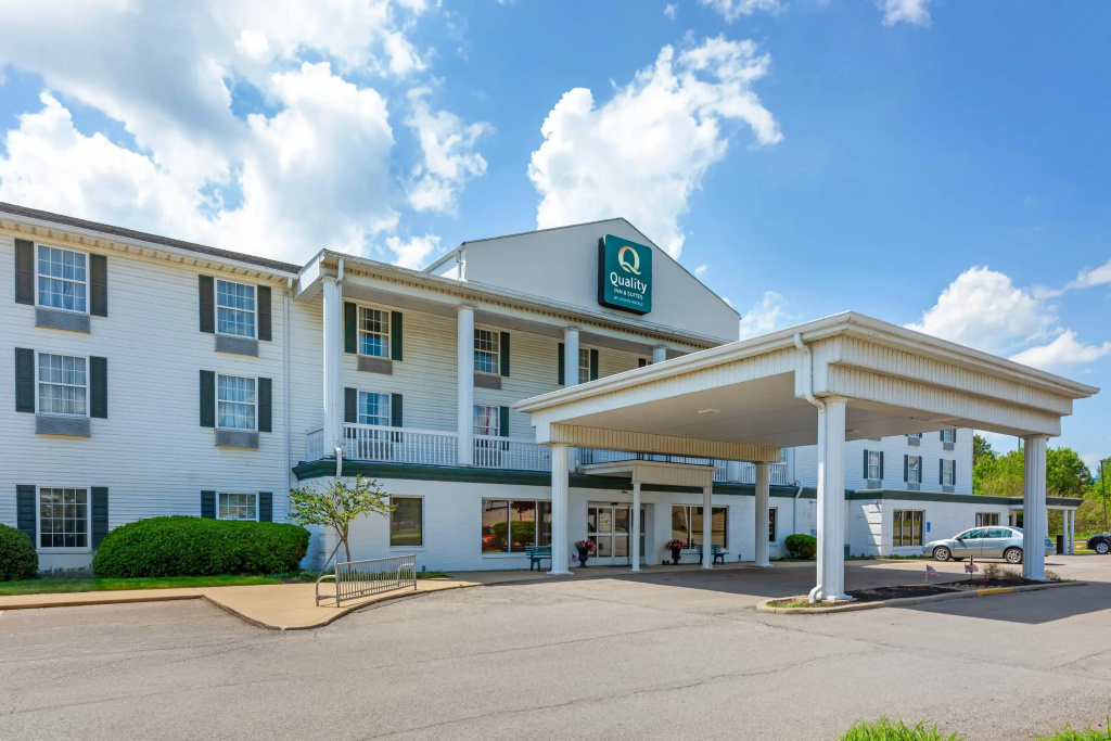 Quality Inn & Suites Bellville - Mansfield