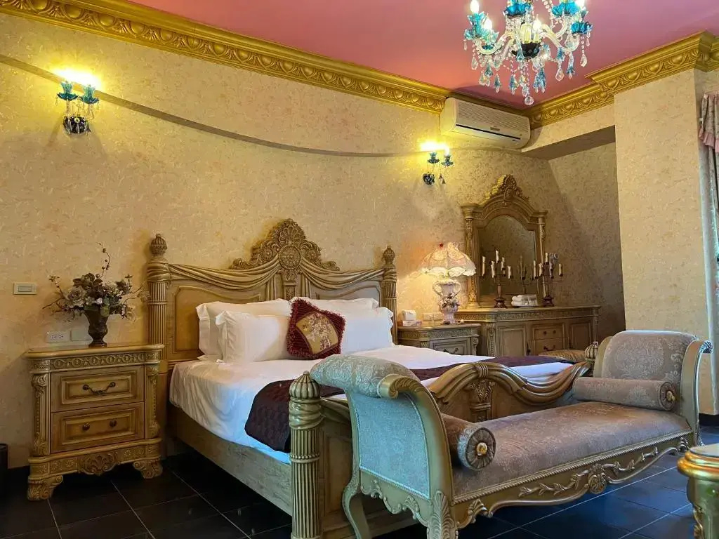 Luxury room