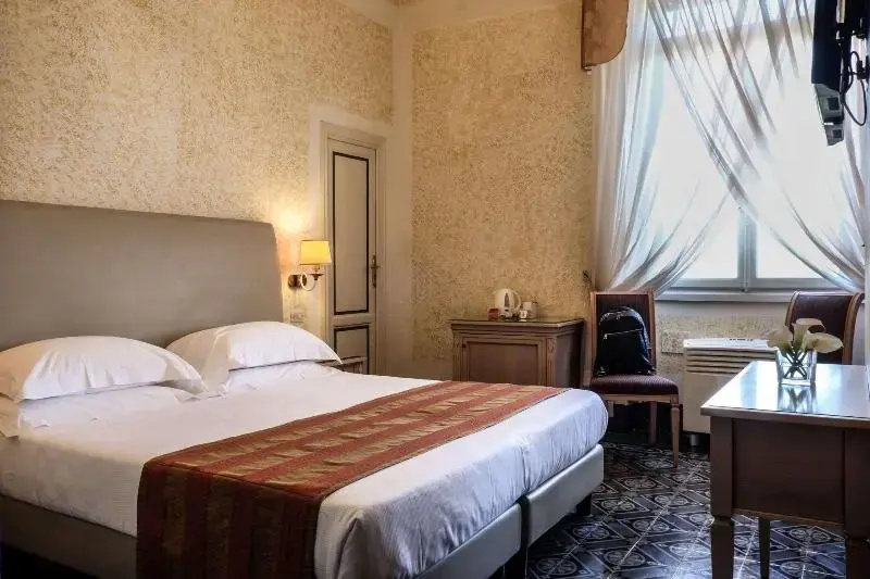 Grand Hotel Royal - Chambres