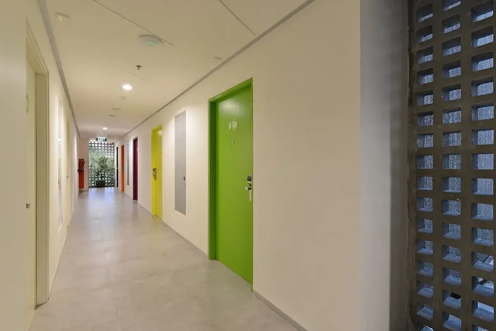 Lobby & Reception