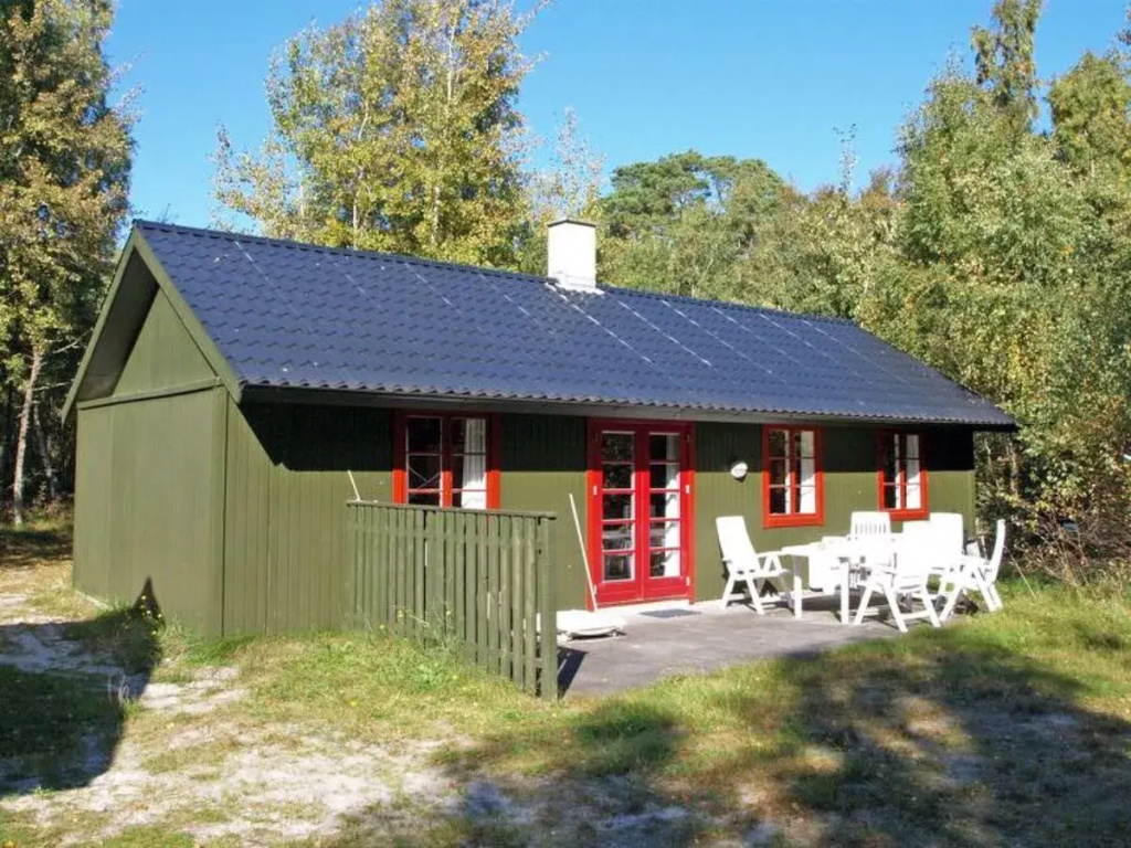 "Nermin" - 125m from the sea in Bornholm