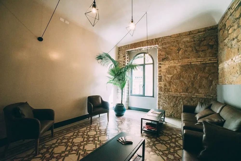 Lobby & Reception