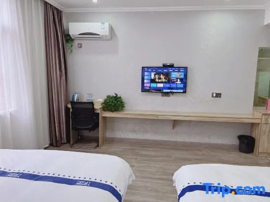 Madrigal hotel 65