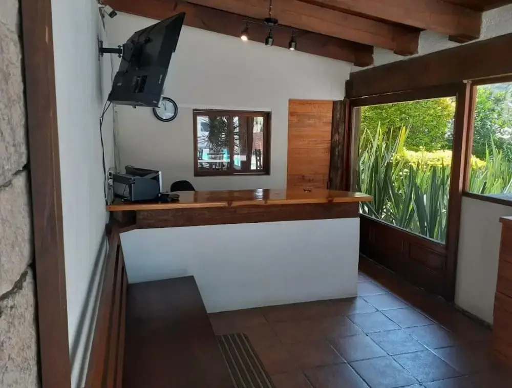 Lobby & Reception