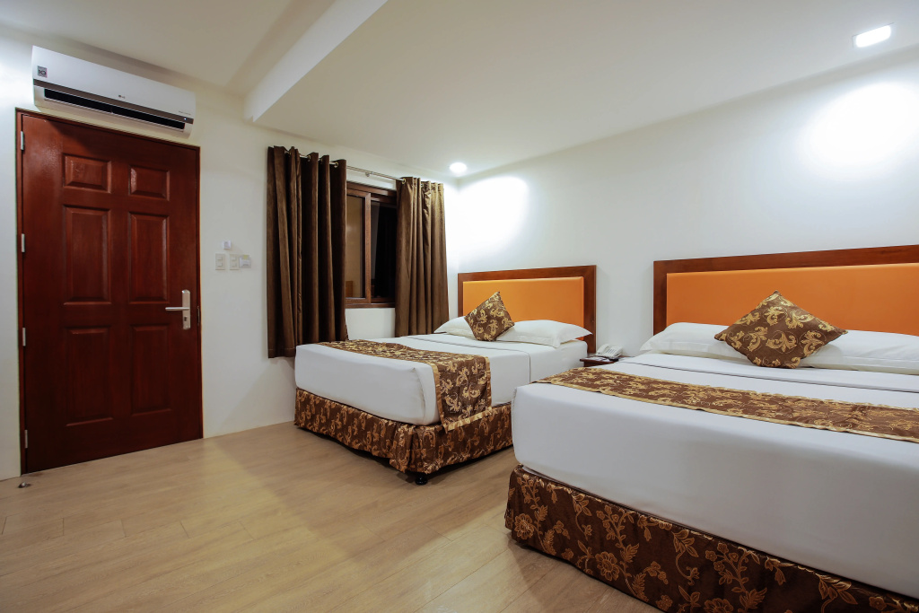 Paradise Garden Resort Hotel & Convention Center