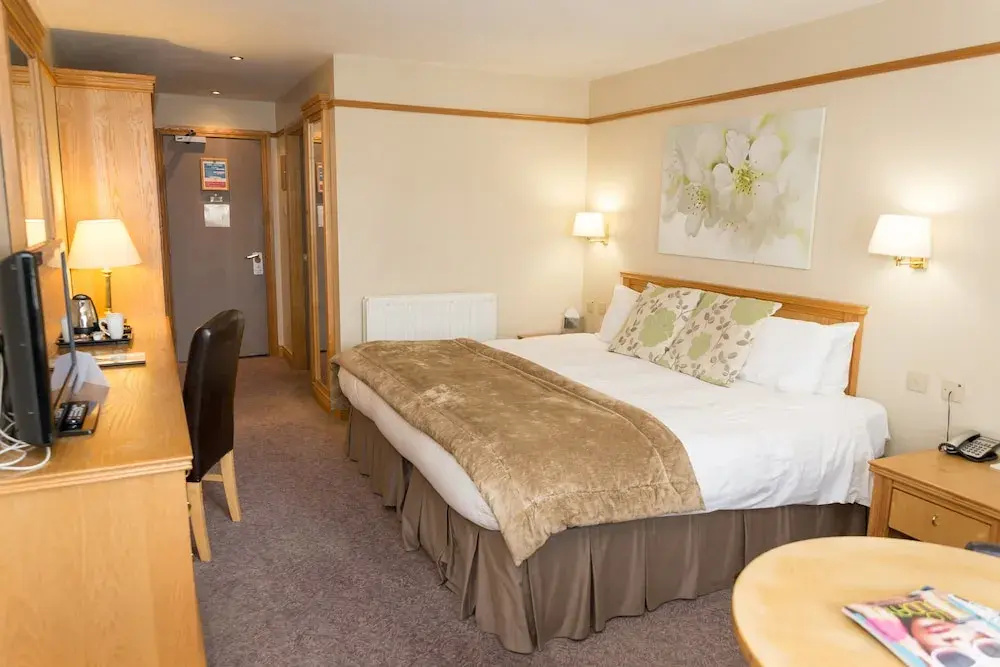 Marine Court Hotel - Chambres