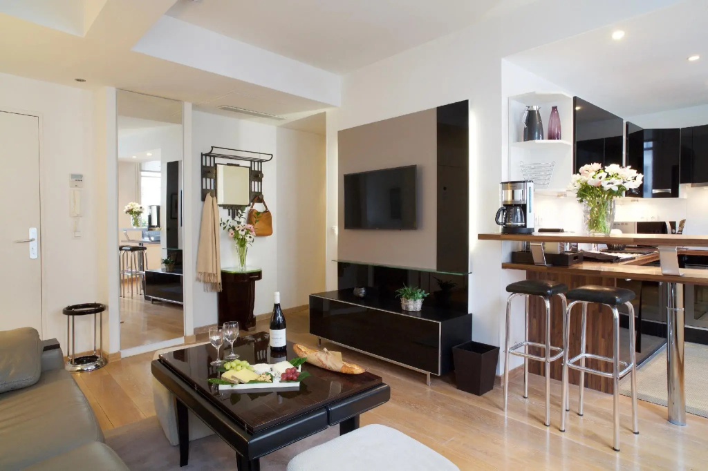 Classic Apartment