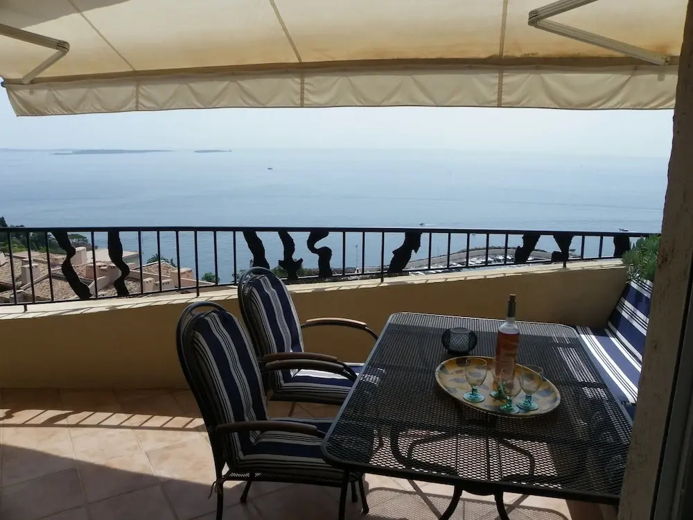 Agence la Galère - Appartement Darwin 2