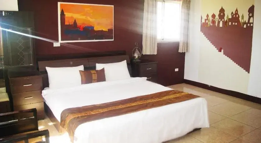 Hotel photo 13