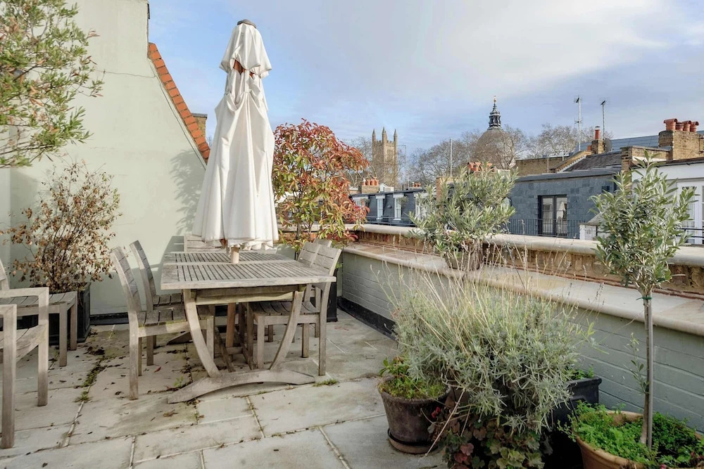 Divine Mews House - South Kensington