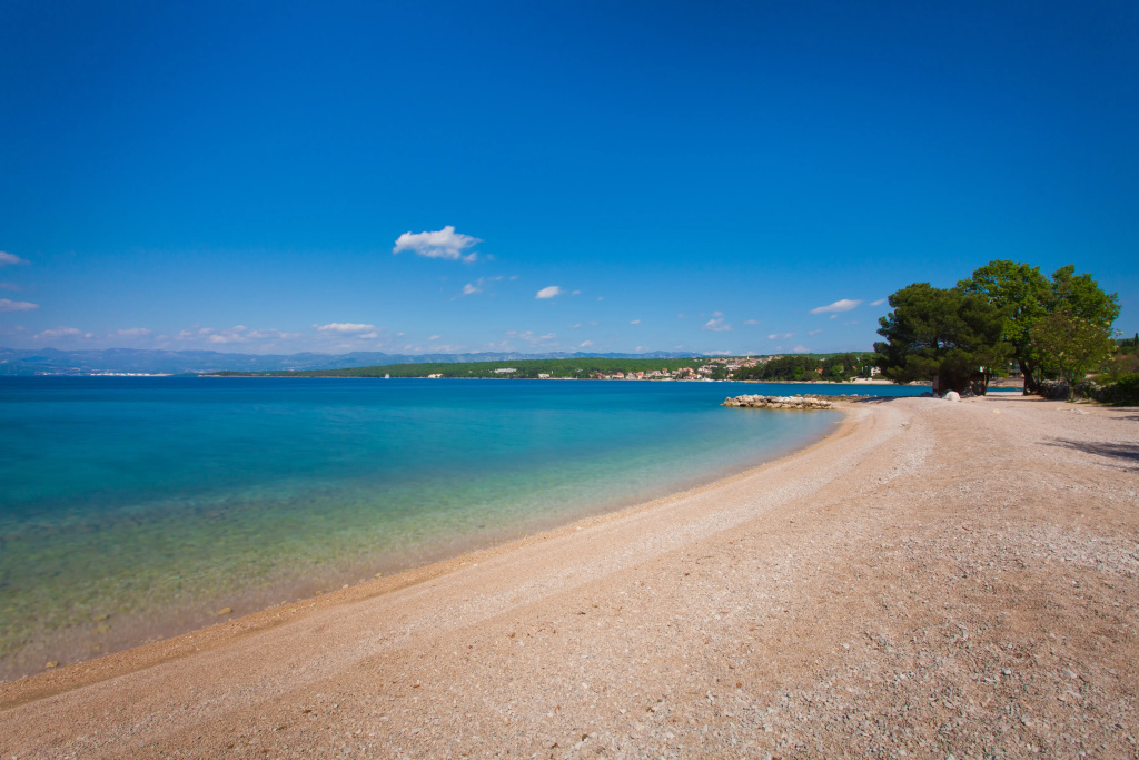 Beach & Waterfront