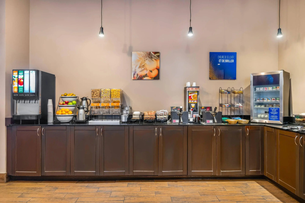 Comfort Inn Laval - Général