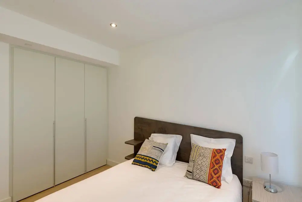 Luxury Modern Apartment With Exceptional Views! Hosted by Sweetstay - фото 6