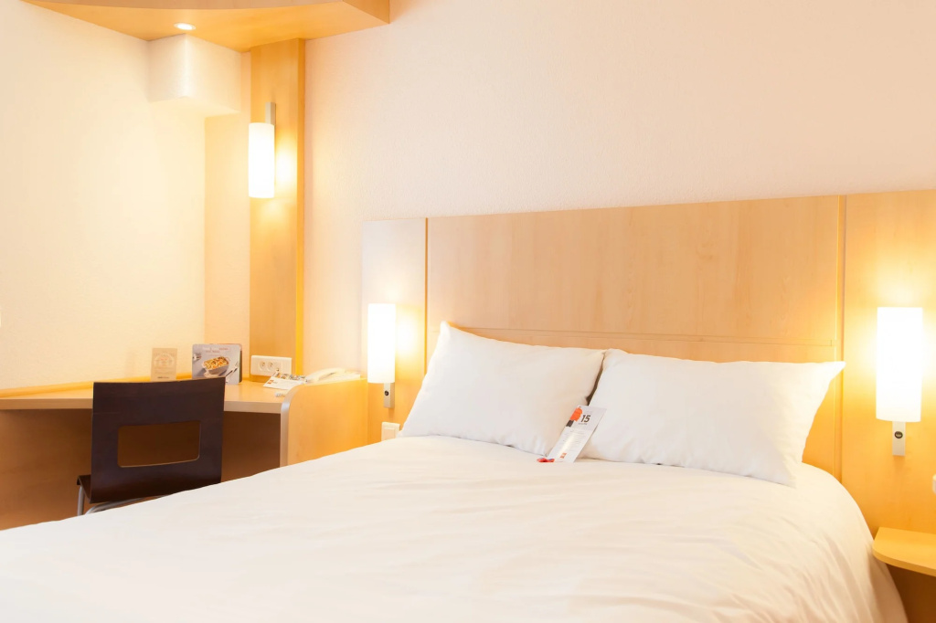Voir la photo 3 — ibis Poitiers Centre