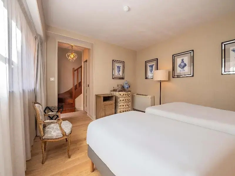 Hôtel de la Poste à Avallon, Bourgogne - Chambres