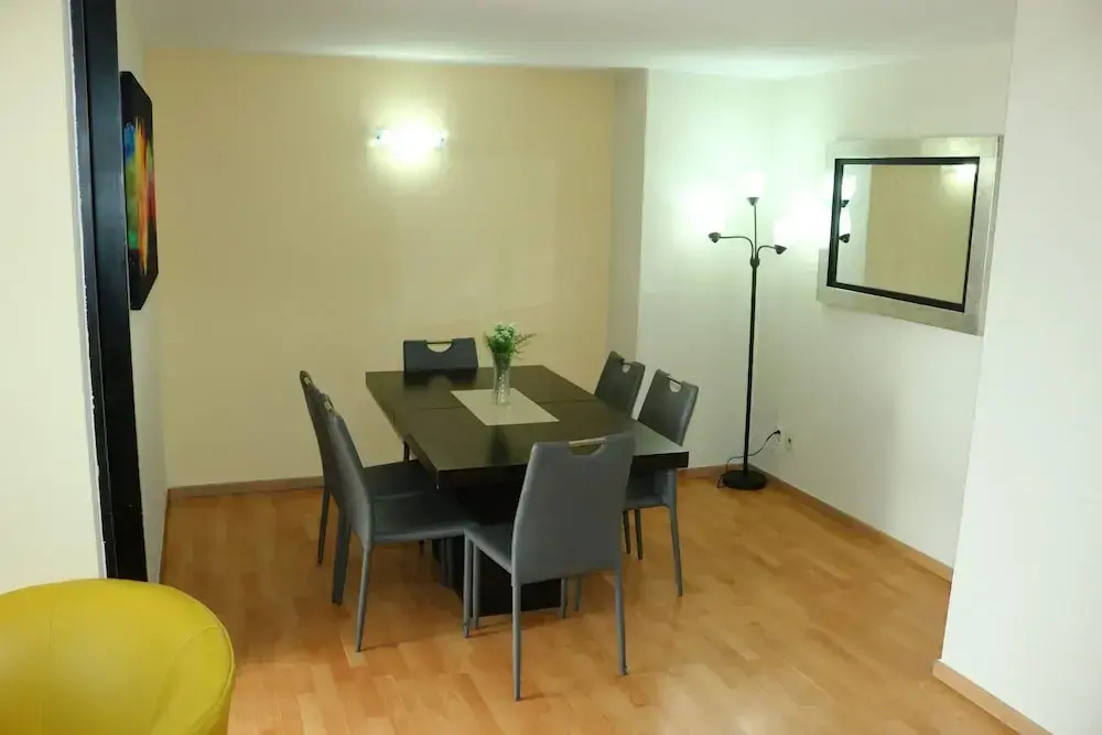 3 Bedrooms Grand Apartment