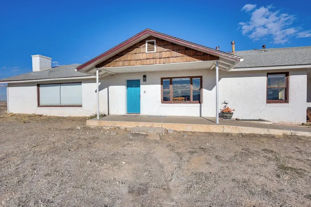Charming Farmington Home ~ 16 Mi to Aztec Ruins!